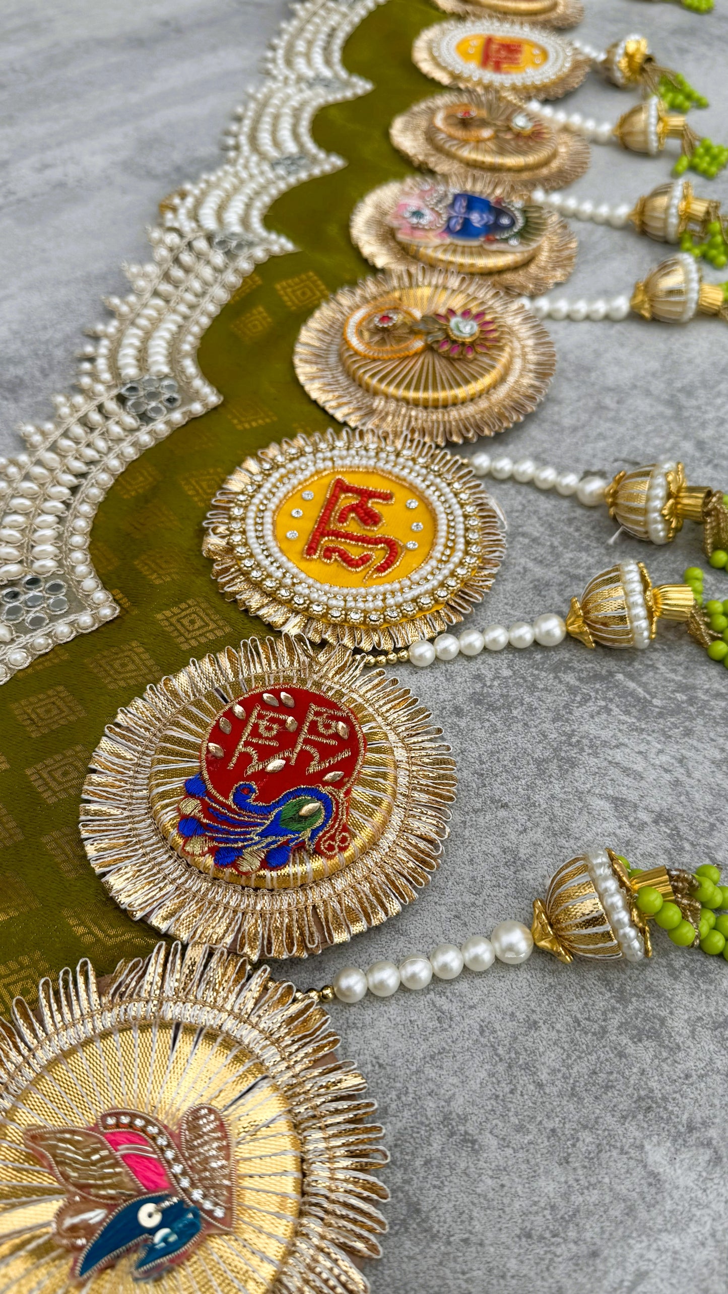 Zari Pearl Toran- Mehendi Green