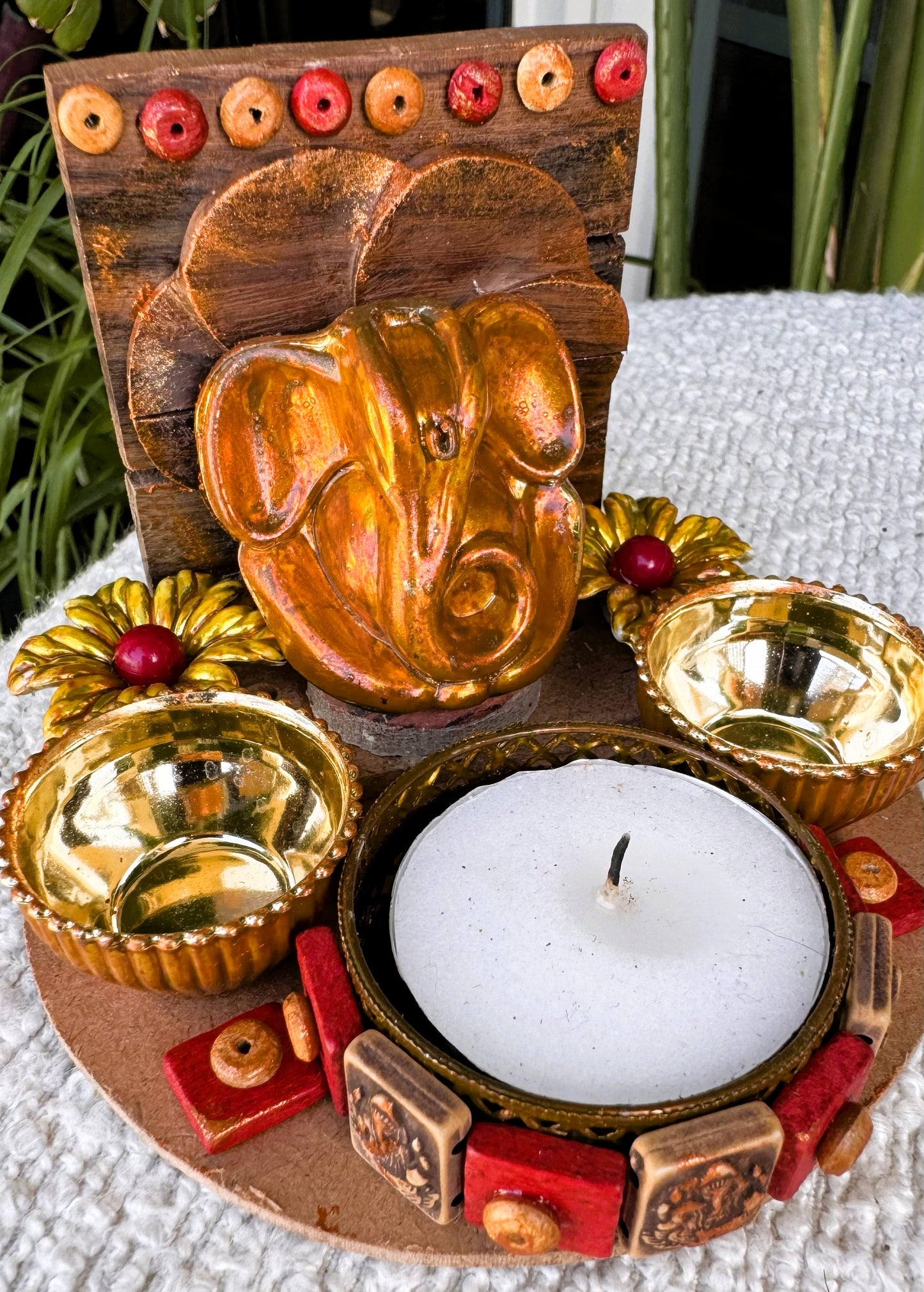 Mini Ganpati Pandal with Wooden Background 1