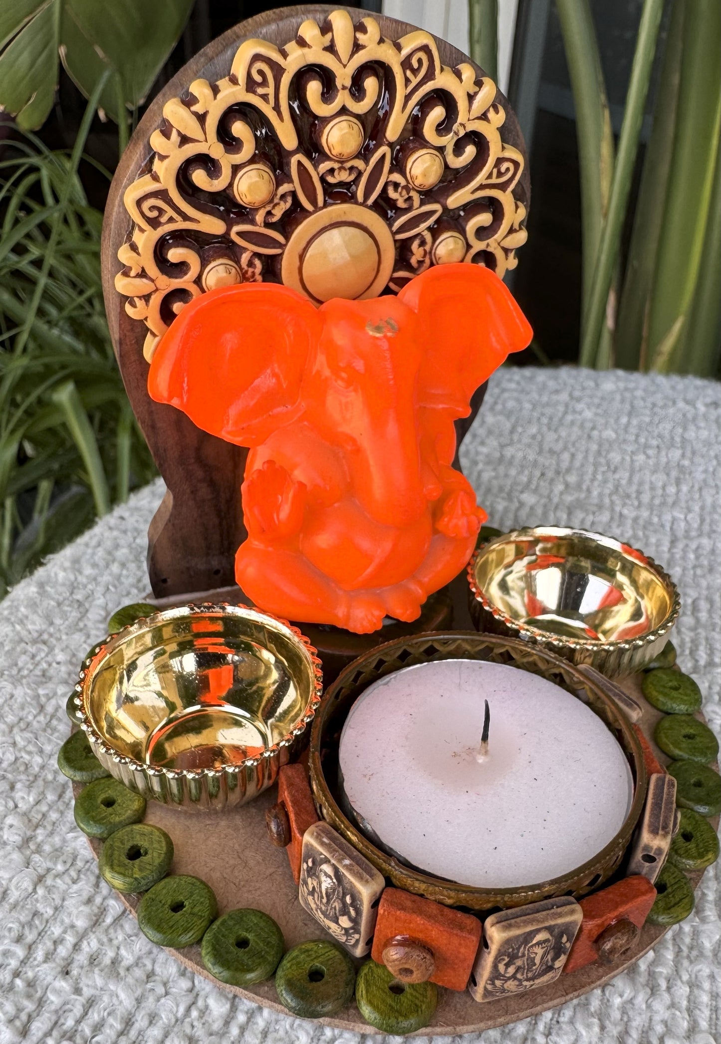 Mini Ganpati Pandal with Wooden Background 3