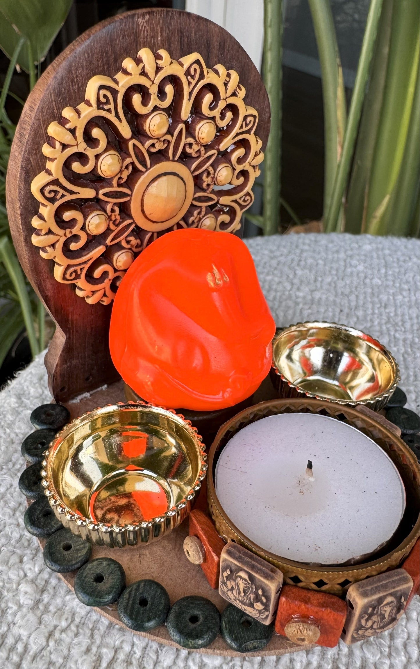 Mini Ganpati Pandal with Wooden Background 7