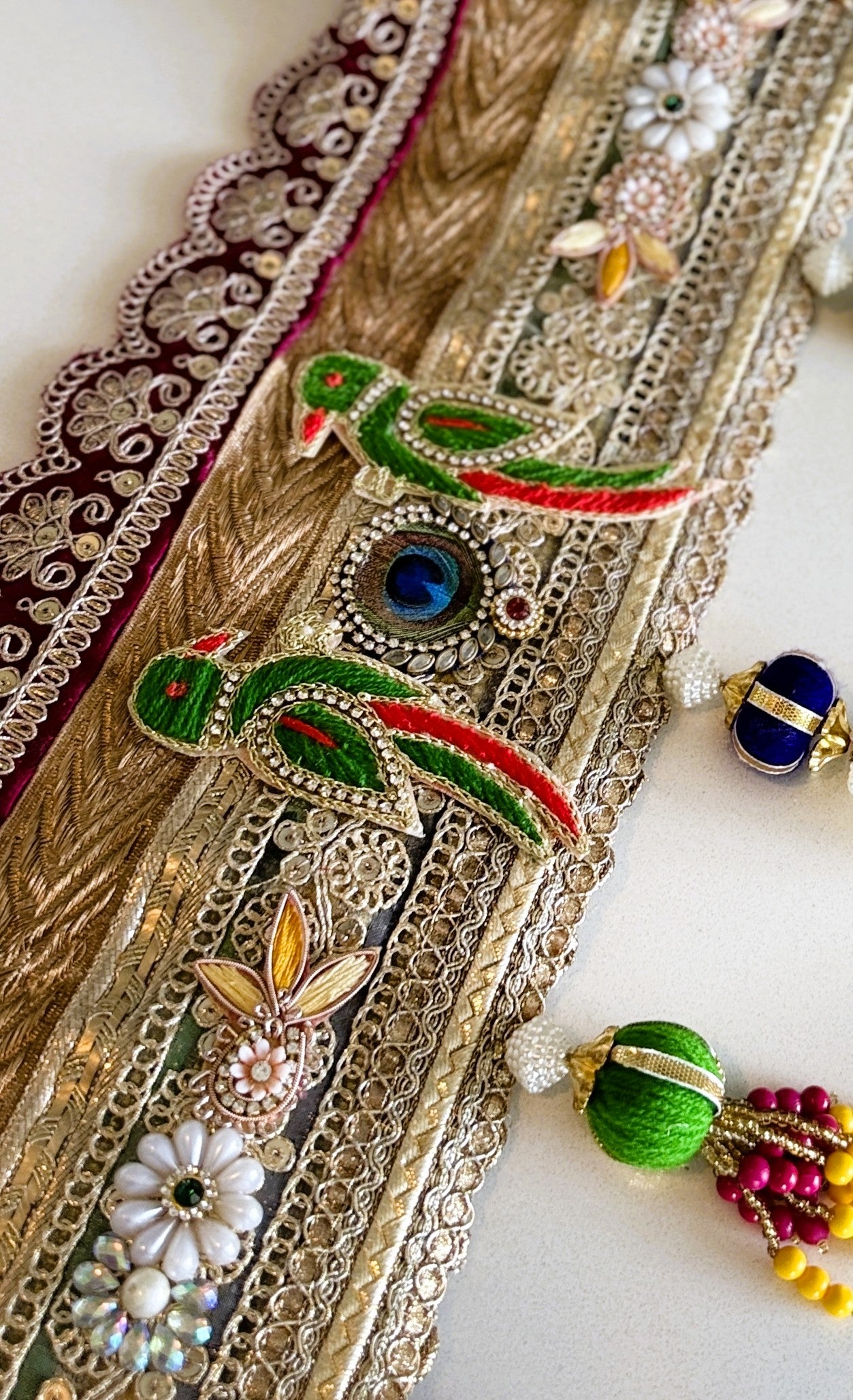Golden Patti Toran-Tota RadhaKrishan