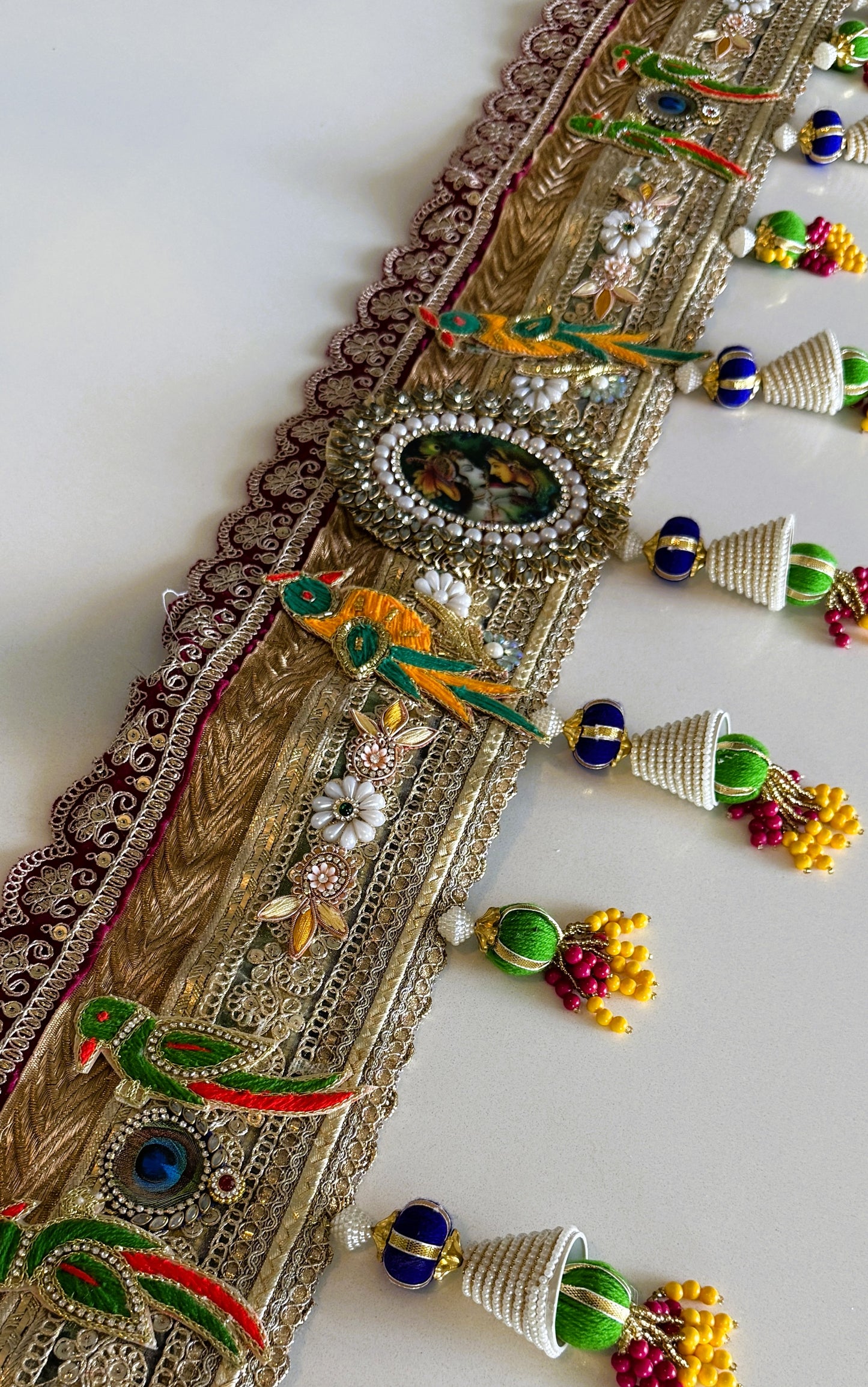 Golden Patti Toran-Tota RadhaKrishan