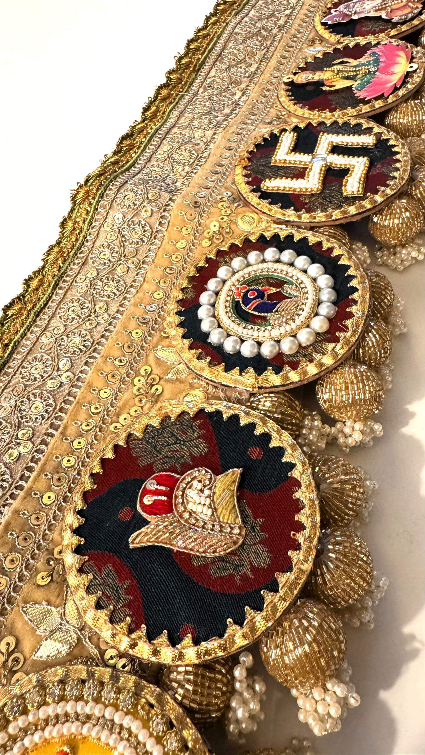 Golden Patti Toran- Lakshmi Ganesh Maroon Green