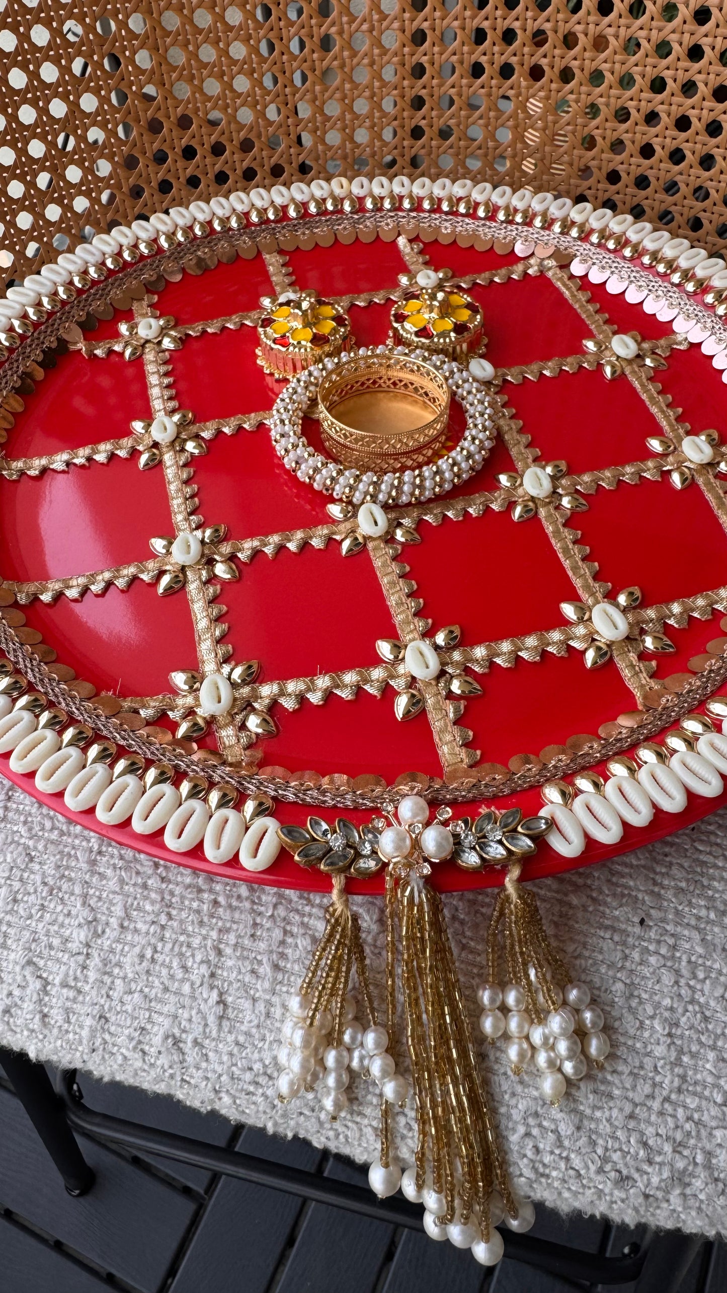 Decorative Plate for Rakhi- Red25