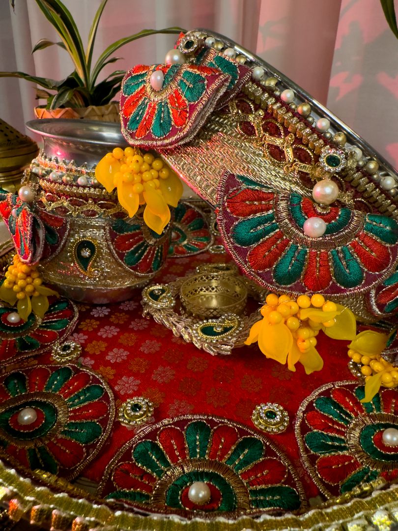 Festive Flora Karva Chauth Set