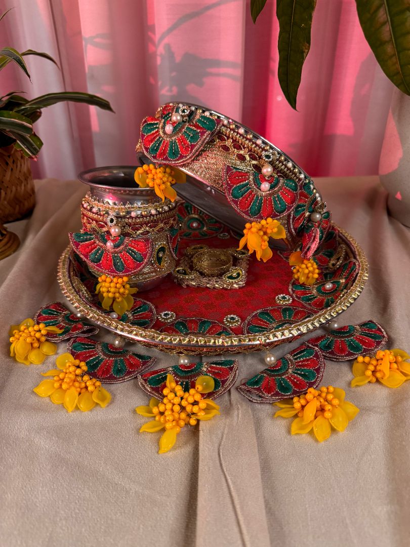 Festive Flora Karva Chauth Set