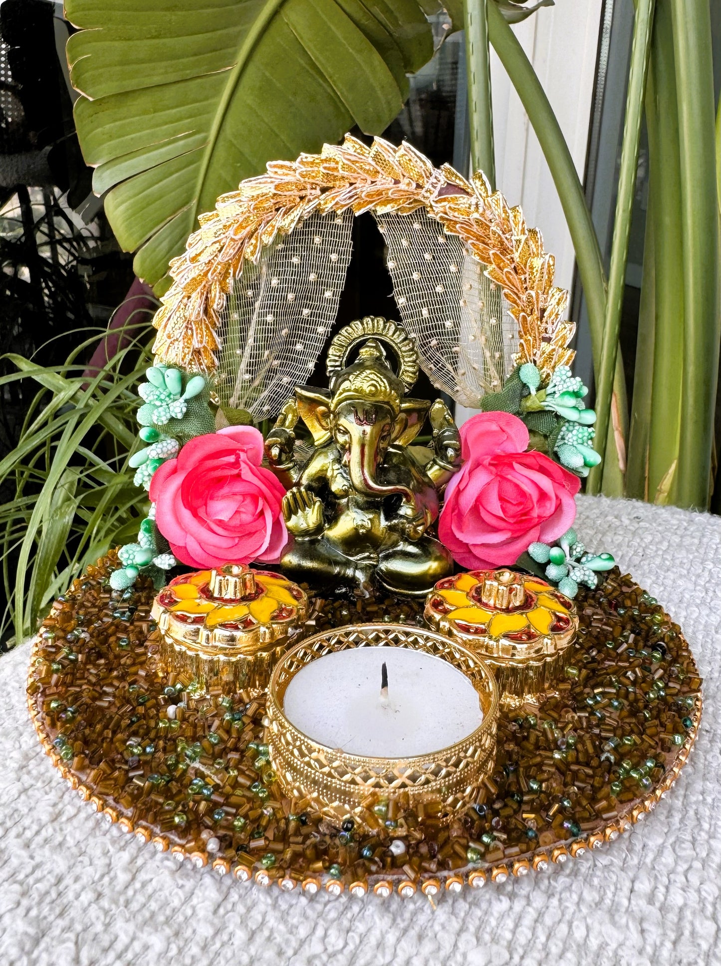 Mini Ganpati Pandal with Floral Arc 4