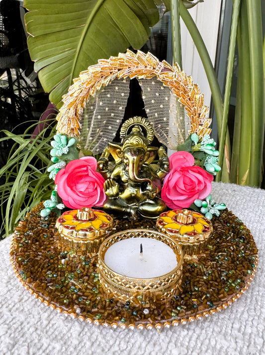 Mini Ganpati Pandal with Floral Arc 4
