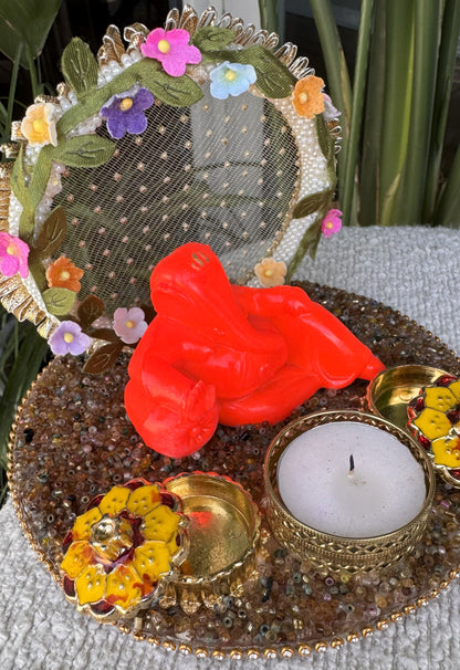 Mini Ganpati Pandal with Floral Arc 5