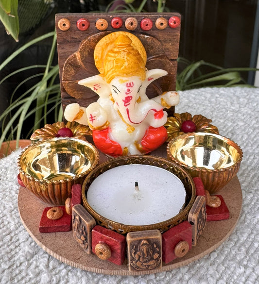 Mini Ganpati Pandal with Wooden Background 6