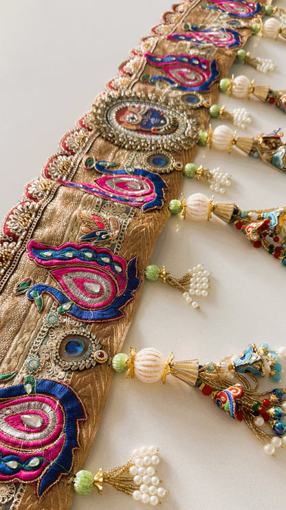 Golden Patti Toran- Gulabi Peacock ShrinathJi