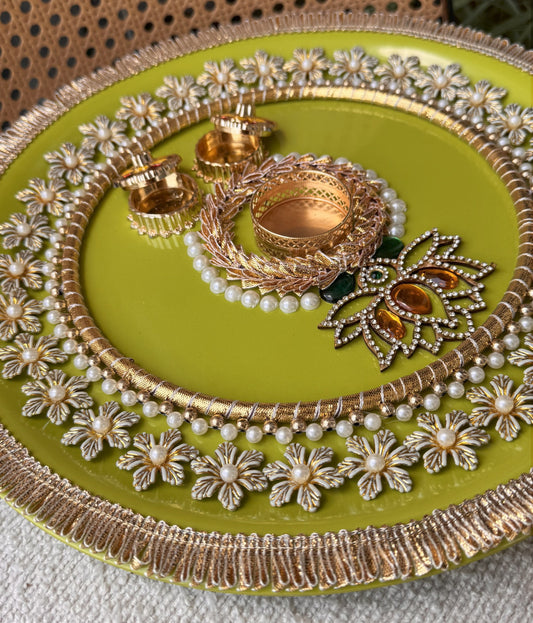 Decorative Plate for Rakhi- Green1